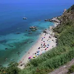 Daire Family Sea-view Retreat In Parghelia