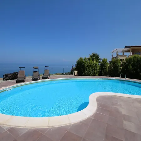 Apartment Family Sea-view Retreat In