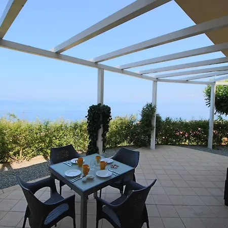 Appartamento Family Sea-view Retreat In Parghelia