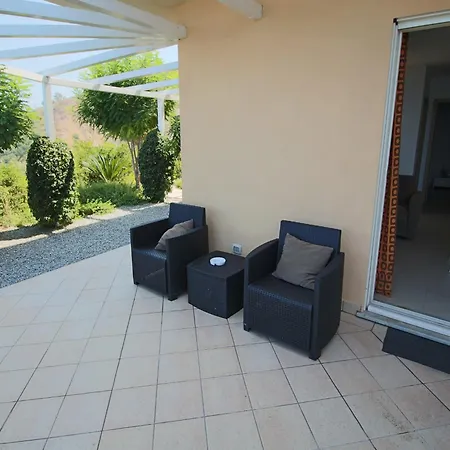 Family Sea-view Retreat In Parghelia