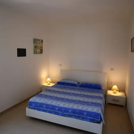 Family Sea-view Retreat In *