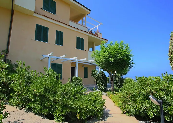 Family Sea-view Retreat In