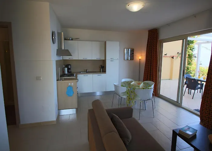 דירה Family Sea-view Retreat In