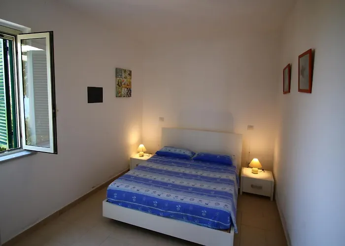 Family Sea-view Retreat In Parghelia