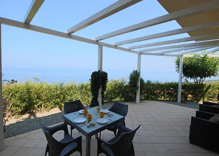 Apartman Family Sea-view Retreat In Parghelia