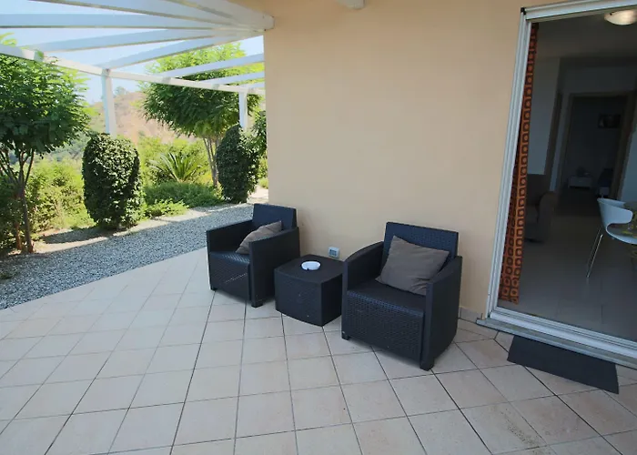 Family Sea-view Retreat In * Parghelia